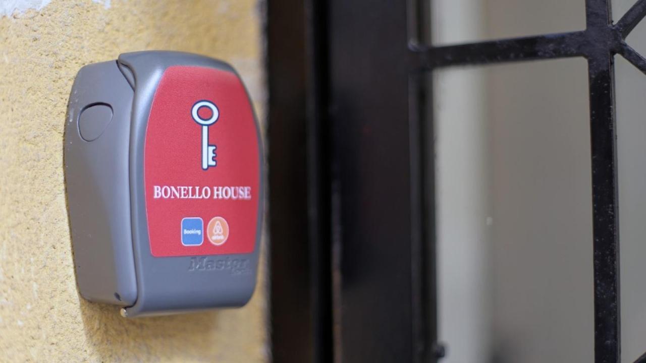 Apartamento Bonello House Cattedrale Palermo Exterior foto